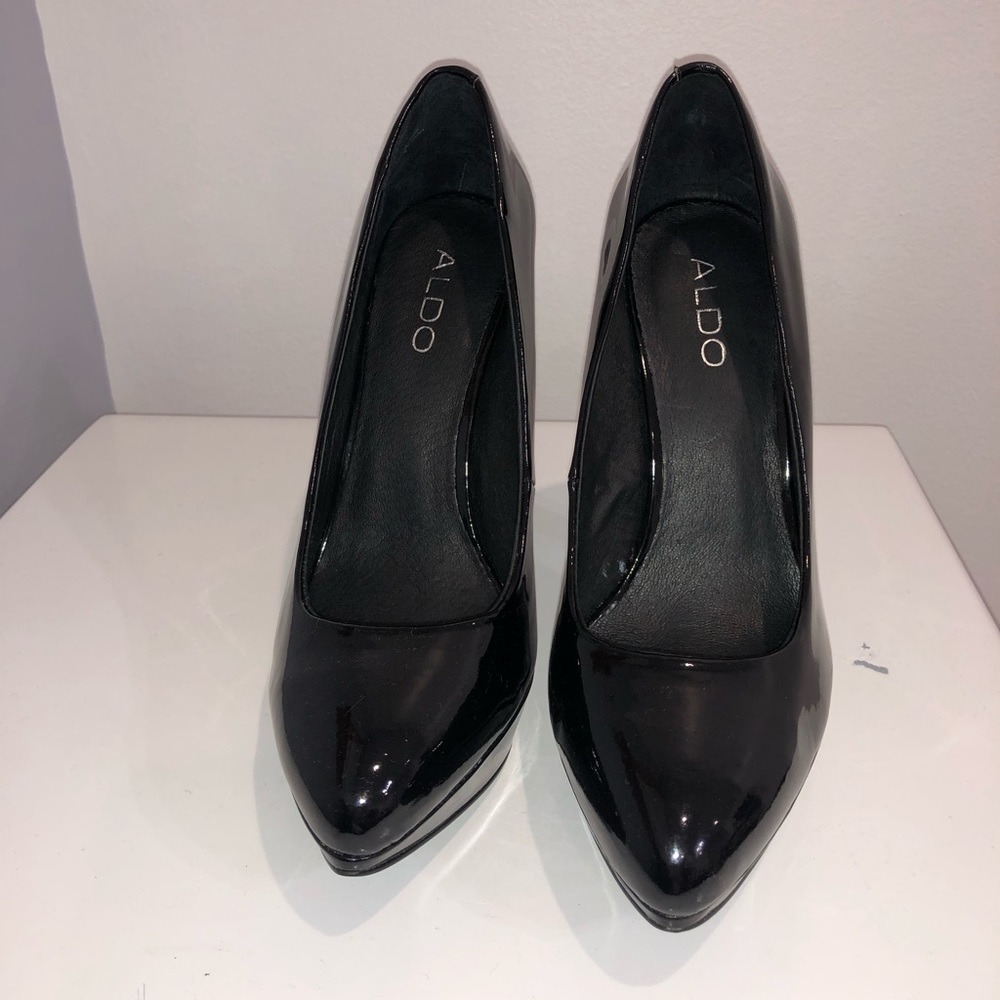 Aldo patent leather heels